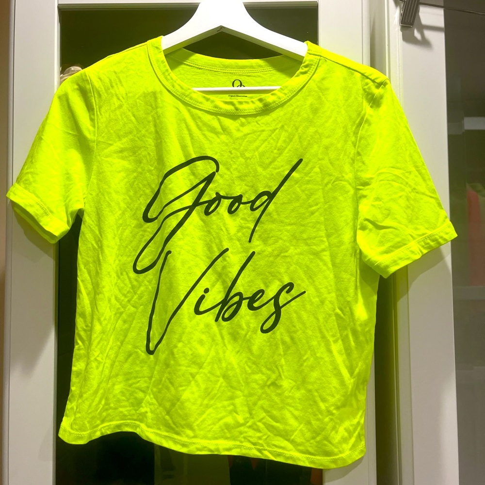 Yellow top/shirt